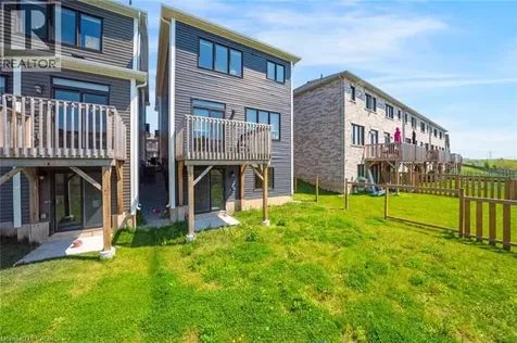 305 Vanilla Trail Thorold ON L2V 0K8