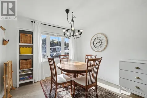 62 Priam Way Ottawa ON K2H 8S8