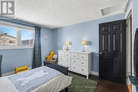62 Priam Way Ottawa ON K2H 8S8