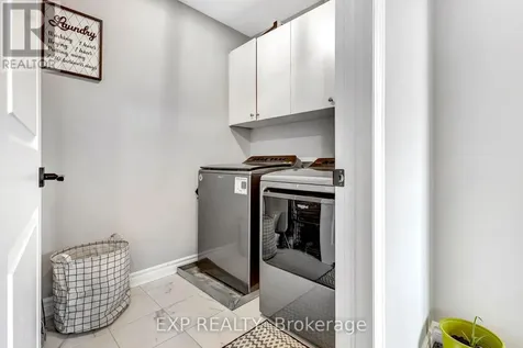 180 Jardiniere Street Ottawa ON K2S 2K1