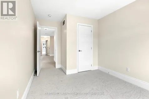 320 Lipizzaner Street Ottawa ON K2S 0X9