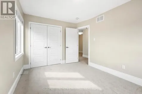 320 Lipizzaner Street Ottawa ON K2S 0X9
