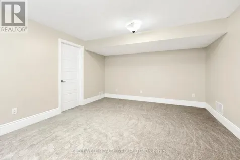 320 Lipizzaner Street Ottawa ON K2S 0X9