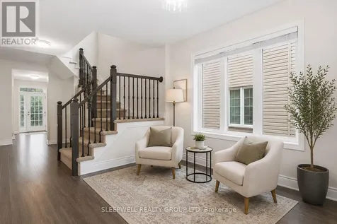 320 Lipizzaner Street Ottawa ON K2S 0X9