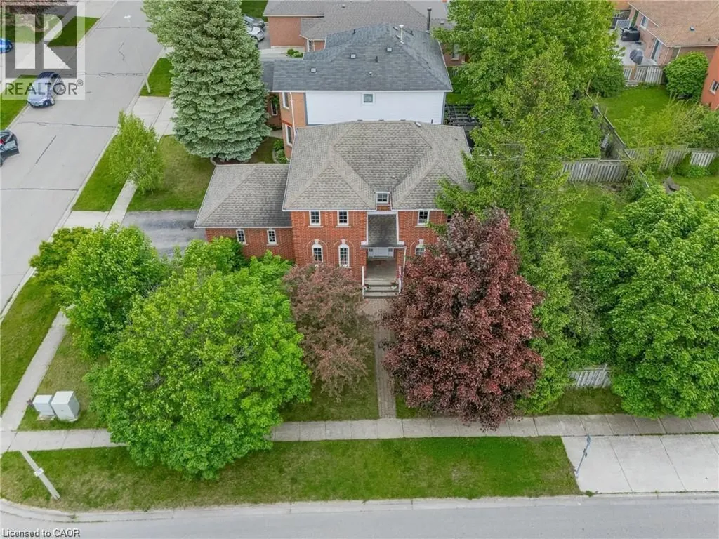 444 Burnett Avenue Cambridge ON N1T 1L3