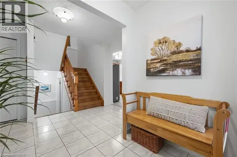444 Burnett Avenue Cambridge ON N1T 1L3