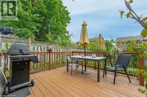 444 Burnett Avenue Cambridge ON N1T 1L3