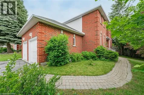 444 Burnett Avenue Cambridge ON N1T 1L3