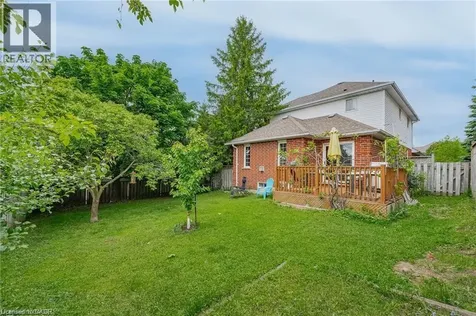 444 Burnett Avenue Cambridge ON N1T 1L3