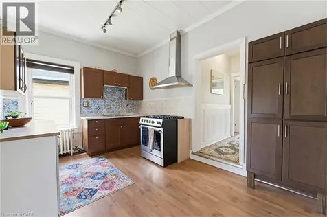 25 Beverly Street Cambridge ON N1R 3Z4