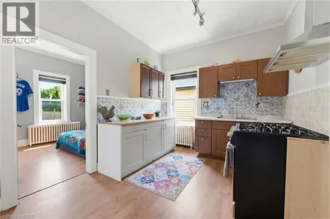 25 Beverly Street Cambridge ON N1R 3Z4