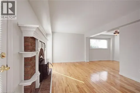 336 Queen Street South Mississauga ON L5M 1M2