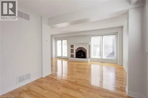 336 Queen Street South Mississauga ON L5M 1M2