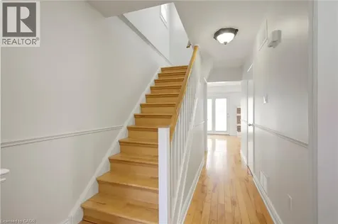 336 Queen Street South Mississauga ON L5M 1M2