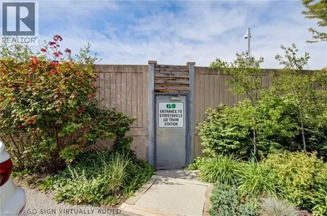 336 Queen Street South Mississauga ON L5M 1M2