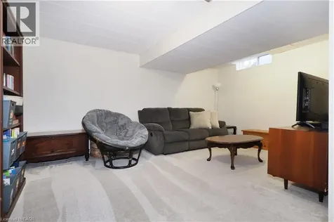 28 Bristow Creek Drive Elmira ON N3B 3K6