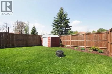28 Bristow Creek Drive Elmira ON N3B 3K6