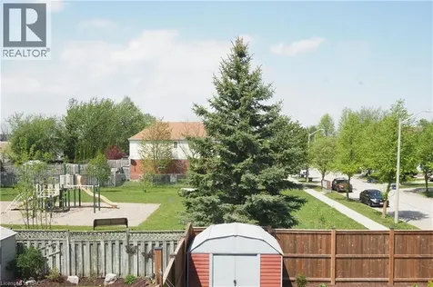 28 Bristow Creek Drive Elmira ON N3B 3K6