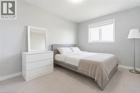 104 Laguna Village Crescent Hamilton ON L0R 1P0