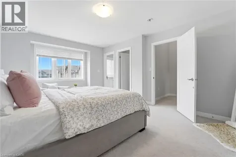 104 Laguna Village Crescent Hamilton ON L0R 1P0