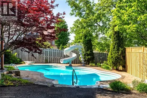314 Old Chicopee Trail Kitchener ON N2A 4C8