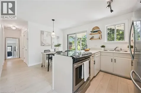 98 Chelsea Road Kitchener ON N2B 1H9