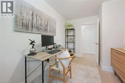 98 Chelsea Road Kitchener ON N2B 1H9