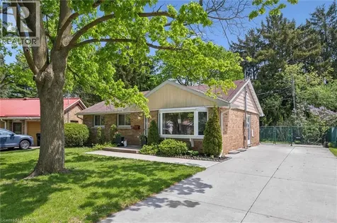 98 Chelsea Road Kitchener ON N2B 1H9