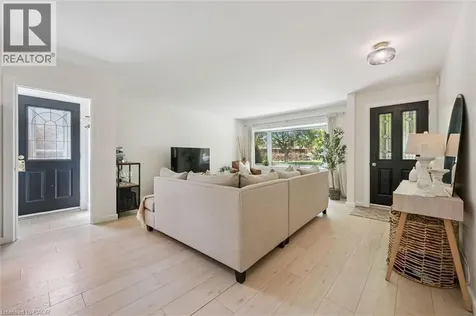 98 Chelsea Road Kitchener ON N2B 1H9