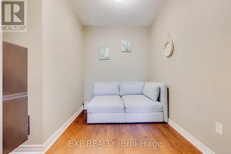255 Keats Way Waterloo ON N2L 6N6