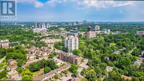 255 Keats Way Waterloo ON N2L 6N6
