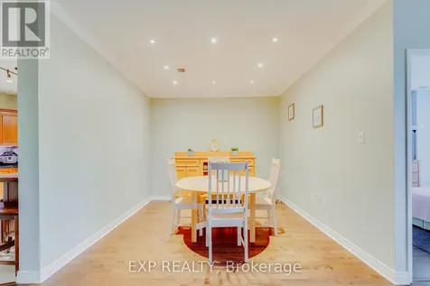 255 Keats Way Waterloo ON N2L 6N6