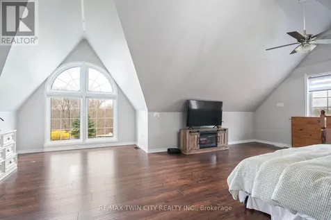 464 Piper Street North Dumfries ON N0B 1E0