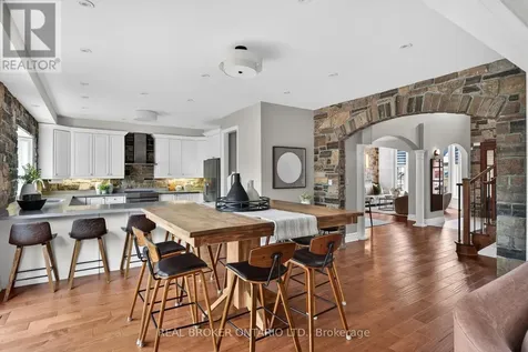 8 Gamble Street Halton Hills (glen Williams) ON L7G 0B7