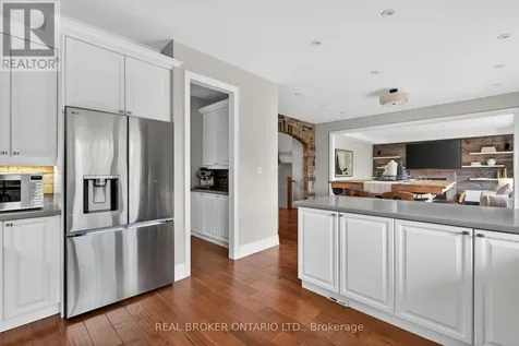 8 Gamble Street Halton Hills (glen Williams) ON L7G 0B7