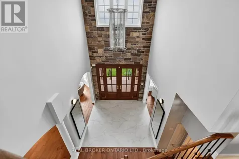 8 Gamble Street Halton Hills (glen Williams) ON L7G 0B7
