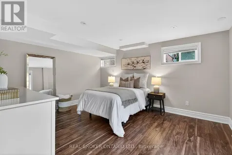 8 Gamble Street Halton Hills (glen Williams) ON L7G 0B7