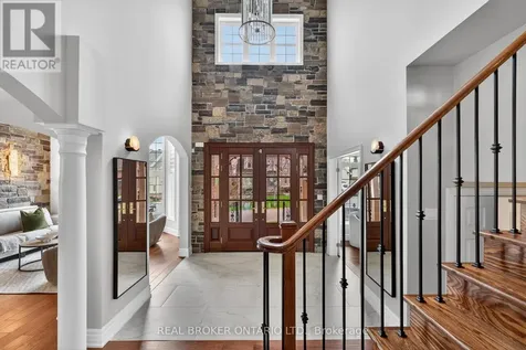 8 Gamble Street Halton Hills (glen Williams) ON L7G 0B7
