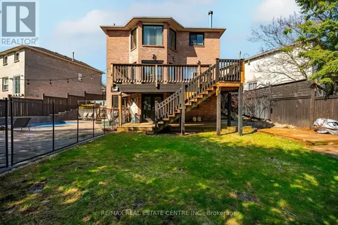 292 Lisa Marie Drive Orangeville ON L9W 4P4