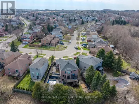 292 Lisa Marie Drive Orangeville ON L9W 4P4