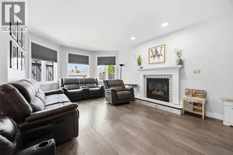 465 Althouse Court Sarnia ON N7S 6C7
