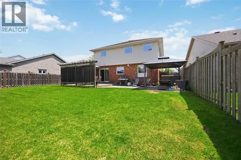 465 Althouse Court Sarnia ON N7S 6C7