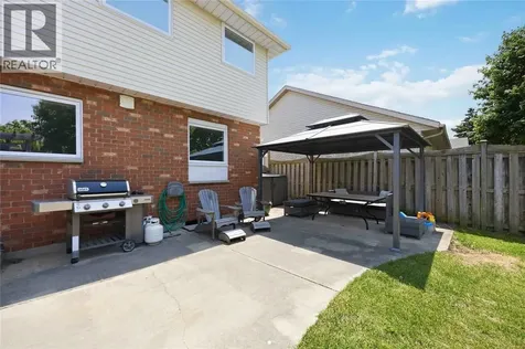 465 Althouse Court Sarnia ON N7S 6C7