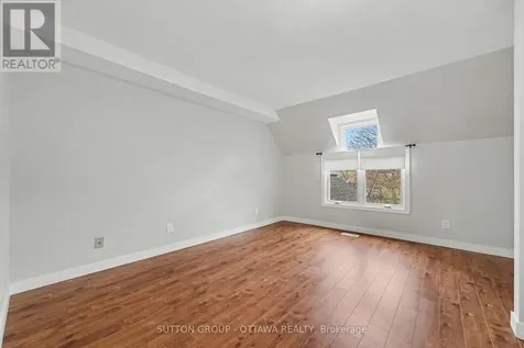 73 Scrivens Street Ottawa ON K2B 8N2