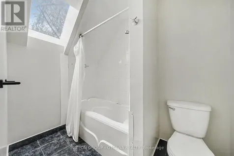 73 Scrivens Street Ottawa ON K2B 8N2