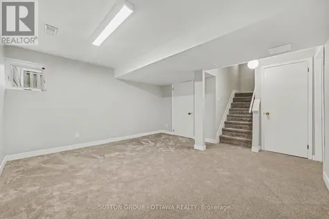 73 Scrivens Street Ottawa ON K2B 8N2