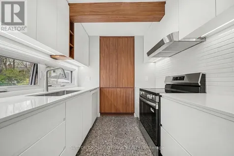 73 Scrivens Street Ottawa ON K2B 8N2