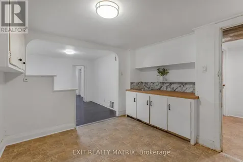 261 Montfort Street Ottawa ON K1L 5P1