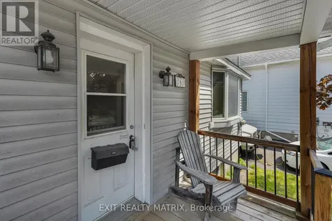 261 Montfort Street Ottawa ON K1L 5P1