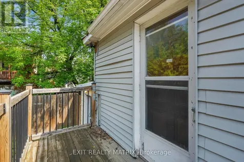 261 Montfort Street Ottawa ON K1L 5P1
